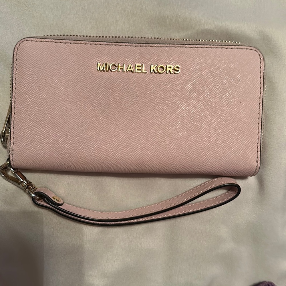 Michael Kors women’s wallet